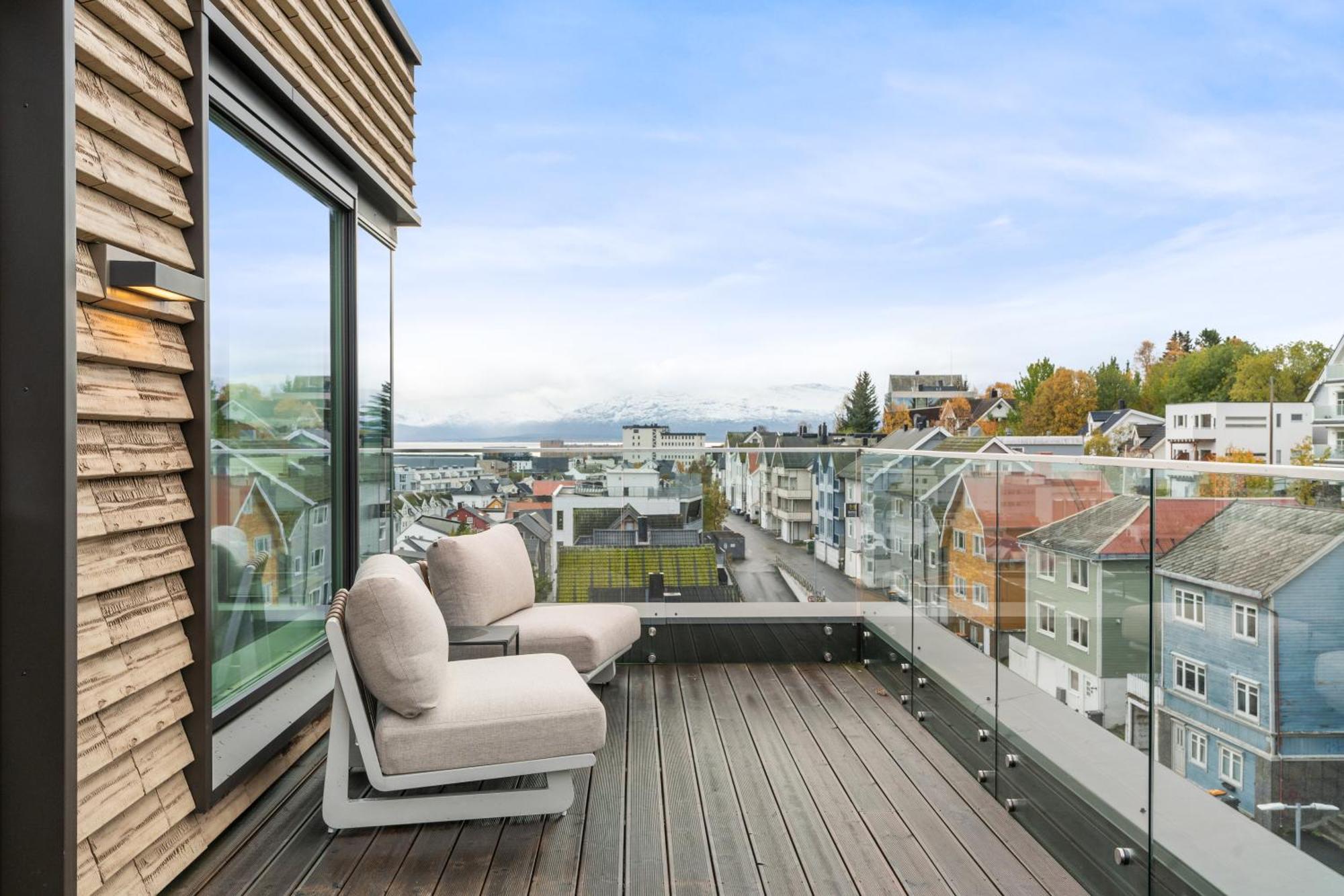 Luxury Apartment Downtown Tromso With 2 Bedrooms And 2 Bathrooms And Parking Eksteriør bilde